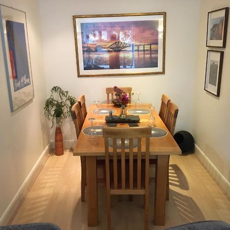 Holyrood Park Apartment Edinburgh Ngoại thất bức ảnh