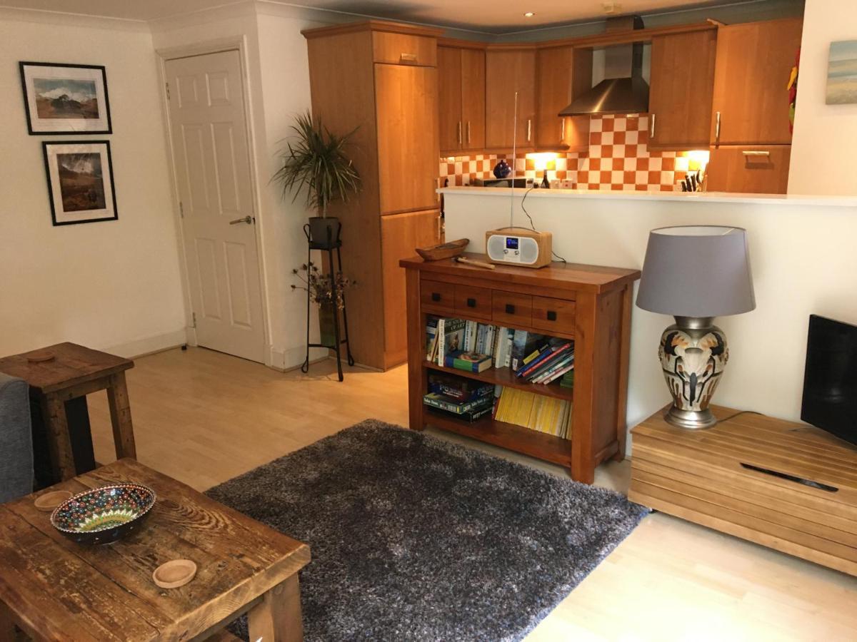 Holyrood Park Apartment Edinburgh Ngoại thất bức ảnh