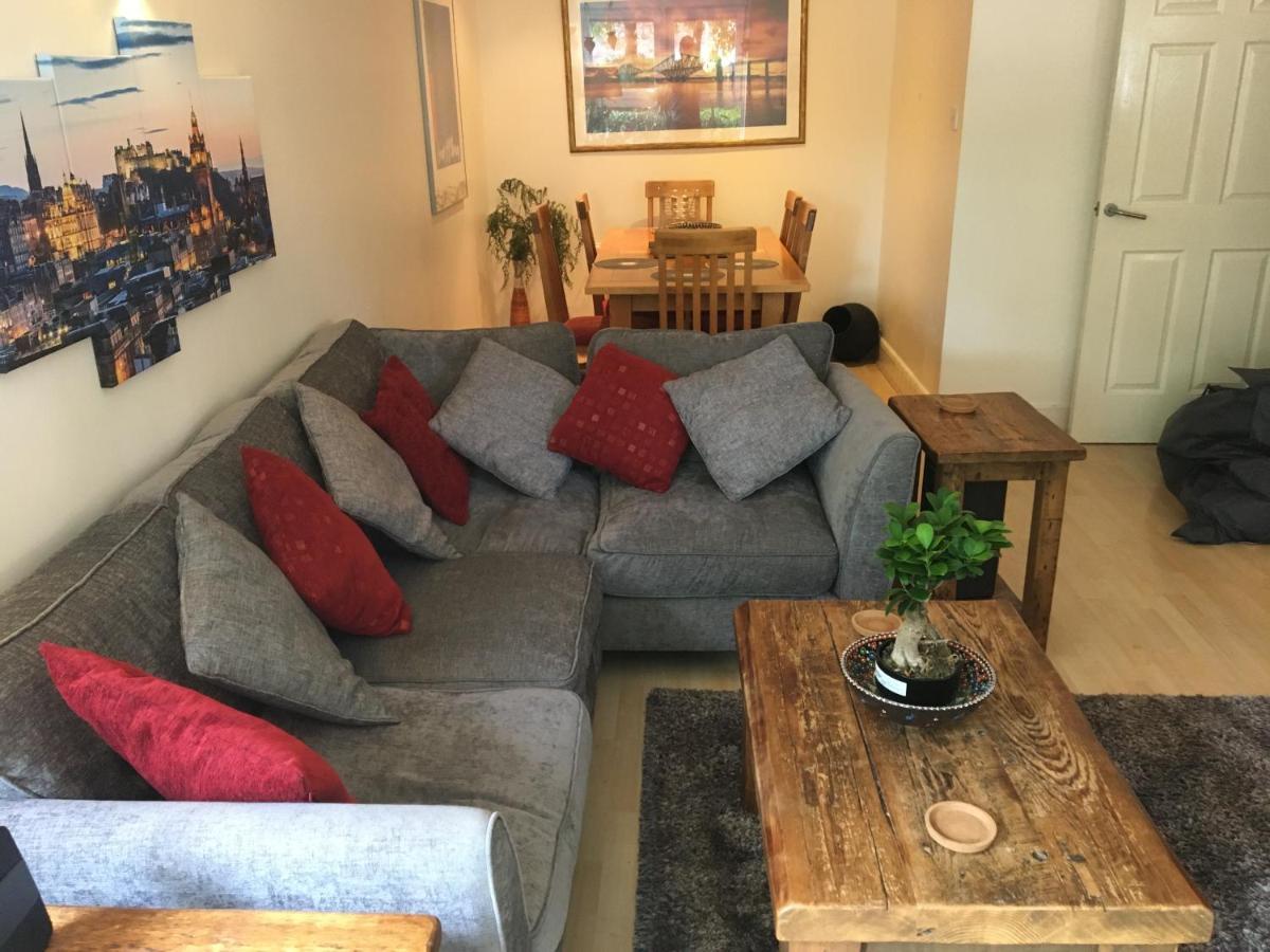 Holyrood Park Apartment Edinburgh Ngoại thất bức ảnh