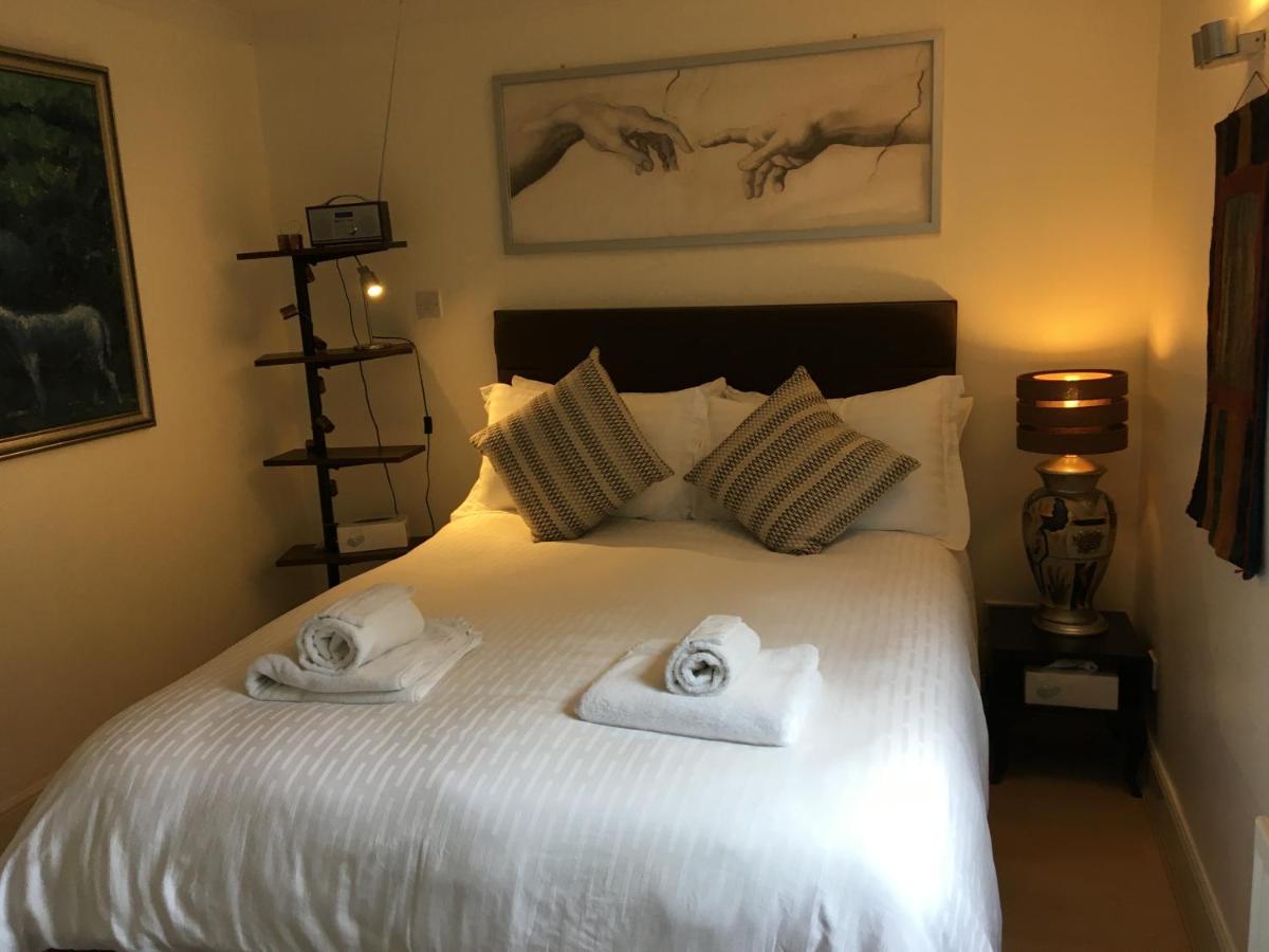 Holyrood Park Apartment Edinburgh Ngoại thất bức ảnh