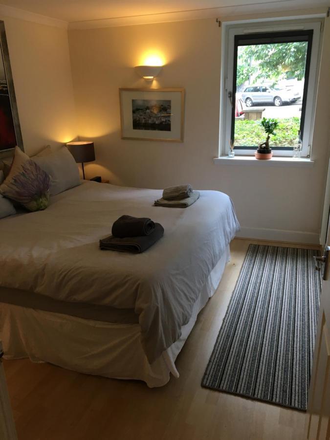 Holyrood Park Apartment Edinburgh Ngoại thất bức ảnh